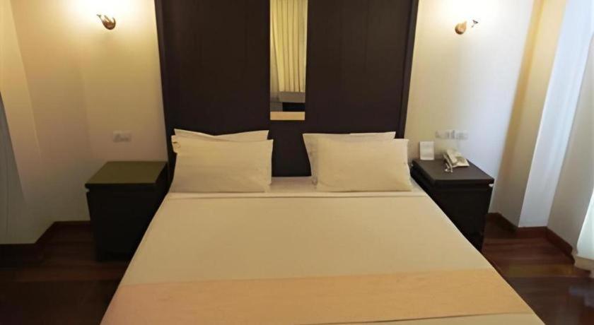 เกษมการ์เดน โฮเต็ล สุรินทร์ Hotel Ban Nong Tao ภายนอก รูปภาพ