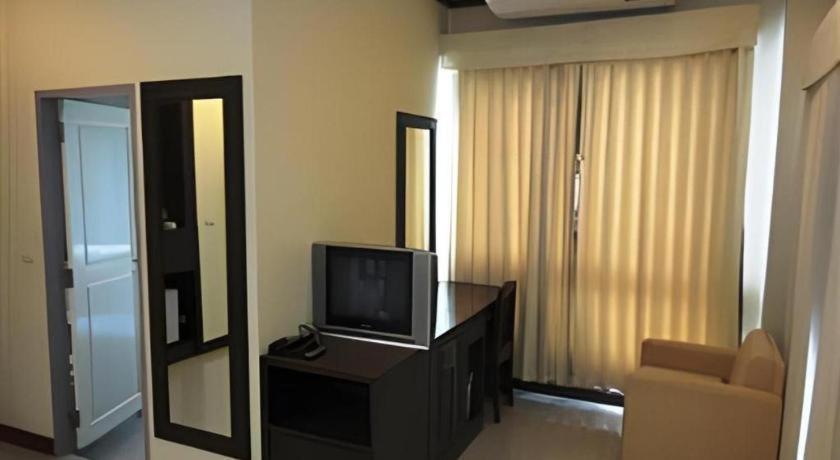 เกษมการ์เดน โฮเต็ล สุรินทร์ Hotel Ban Nong Tao ภายนอก รูปภาพ