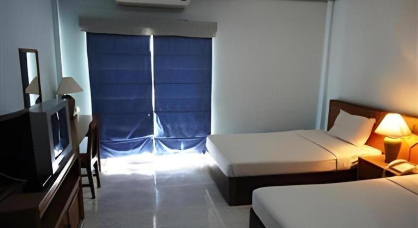 เกษมการ์เดน โฮเต็ล สุรินทร์ Hotel Ban Nong Tao ภายนอก รูปภาพ