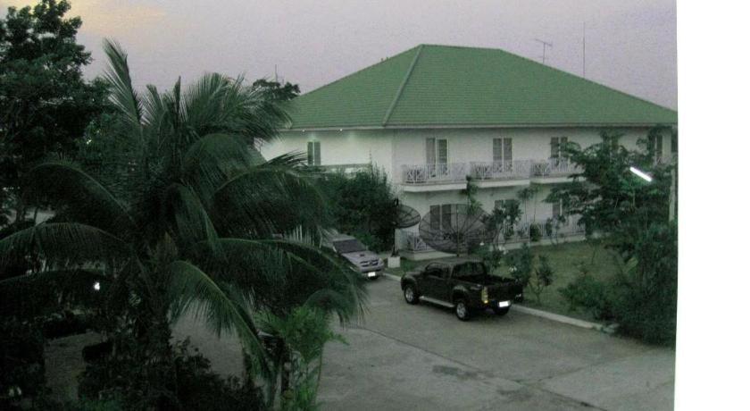 เกษมการ์เดน โฮเต็ล สุรินทร์ Hotel Ban Nong Tao ภายนอก รูปภาพ